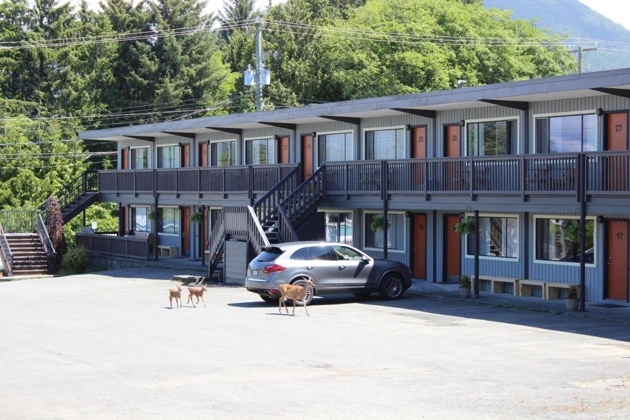 Ukee Peninsula Motel Ucluelet Exterior photo